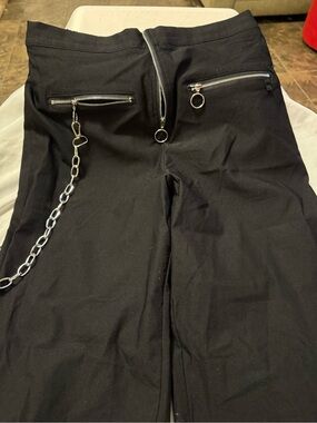Women’s goth harem style Black Pants with Zipper & Chain Detail- 2X